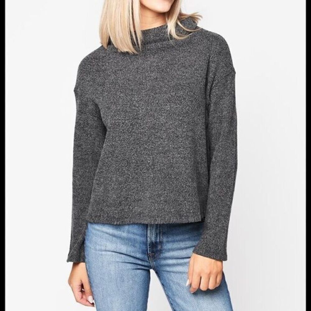 Monrow Women`s Cowl Neck Long Sleeve Top